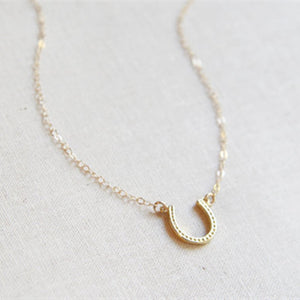 Horseshoe Necklace Women Jewelry Horse Hoof Necklaces Cute U